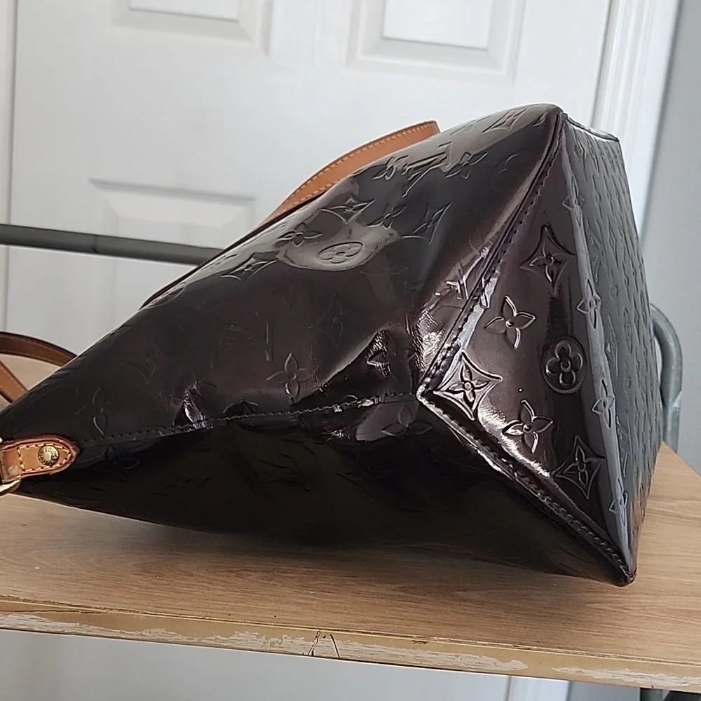 Louis Vuitton Monogram Vernis Bellevue GM Tote Bag in Amaranth Purple